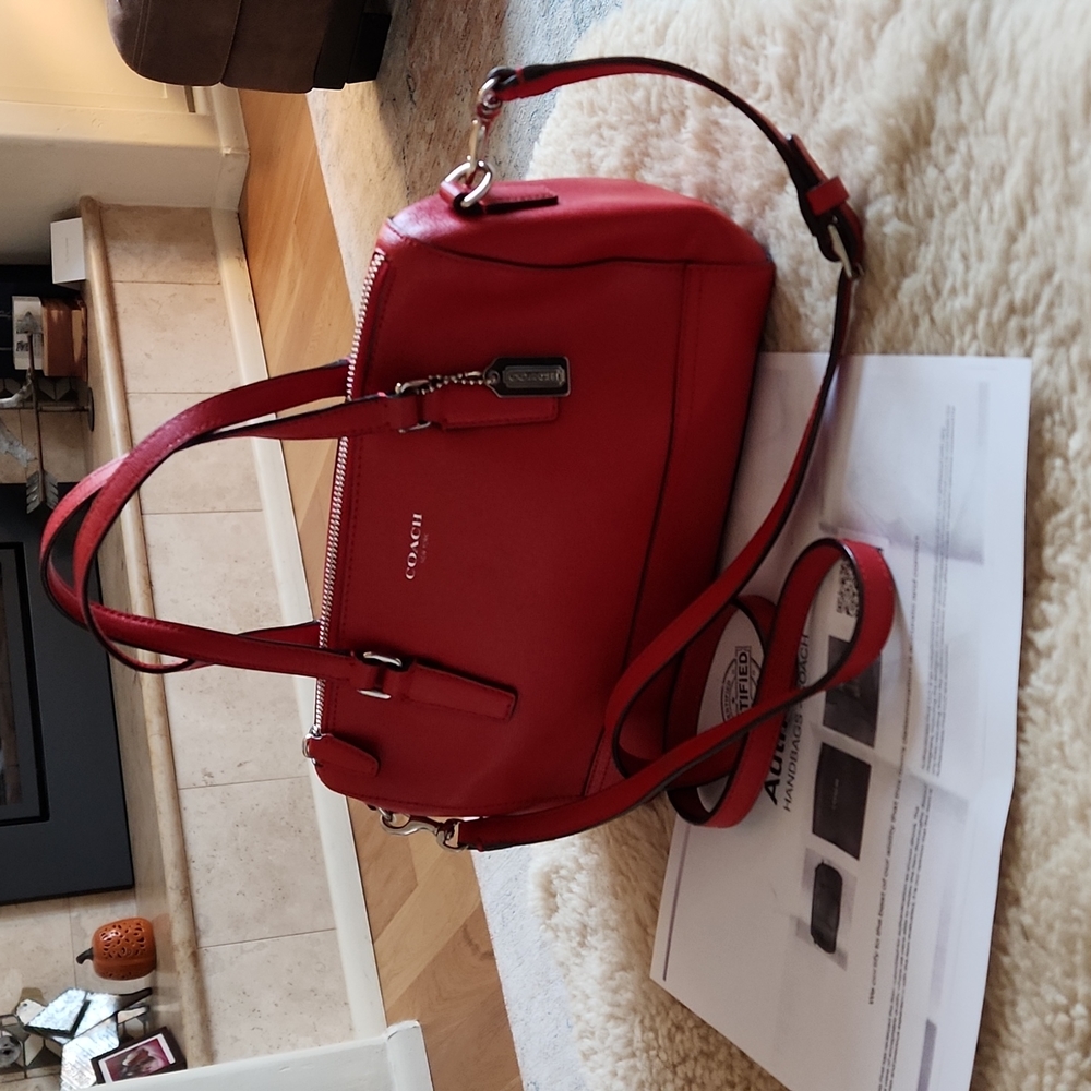 NWOT Coach Saffiano Small Red Leather Satchel/Crossbody ❤️💄